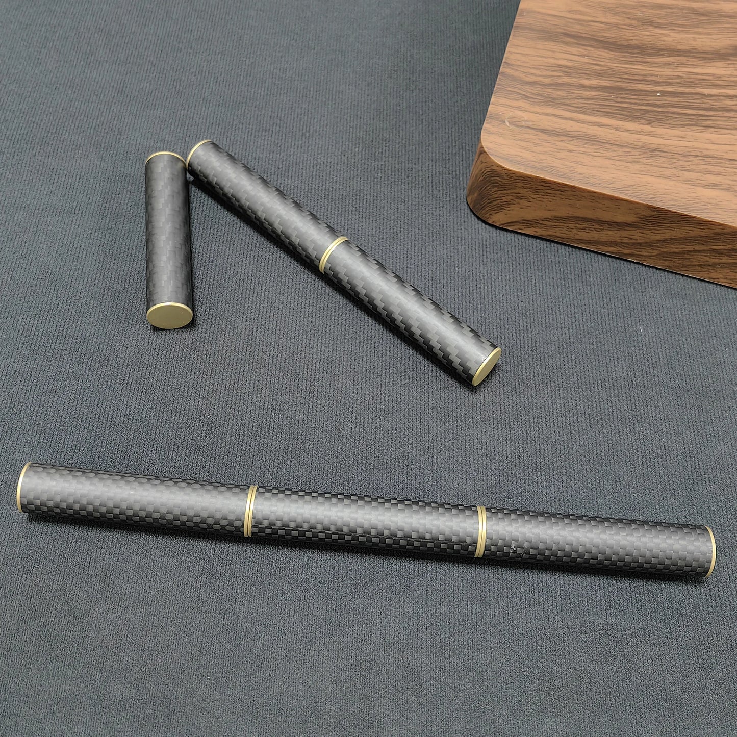 EDC Fidget Toys Stress Relief For Adults Magnetic Metal Carbon Fiber Three-section Stick Rotating Creative Gift